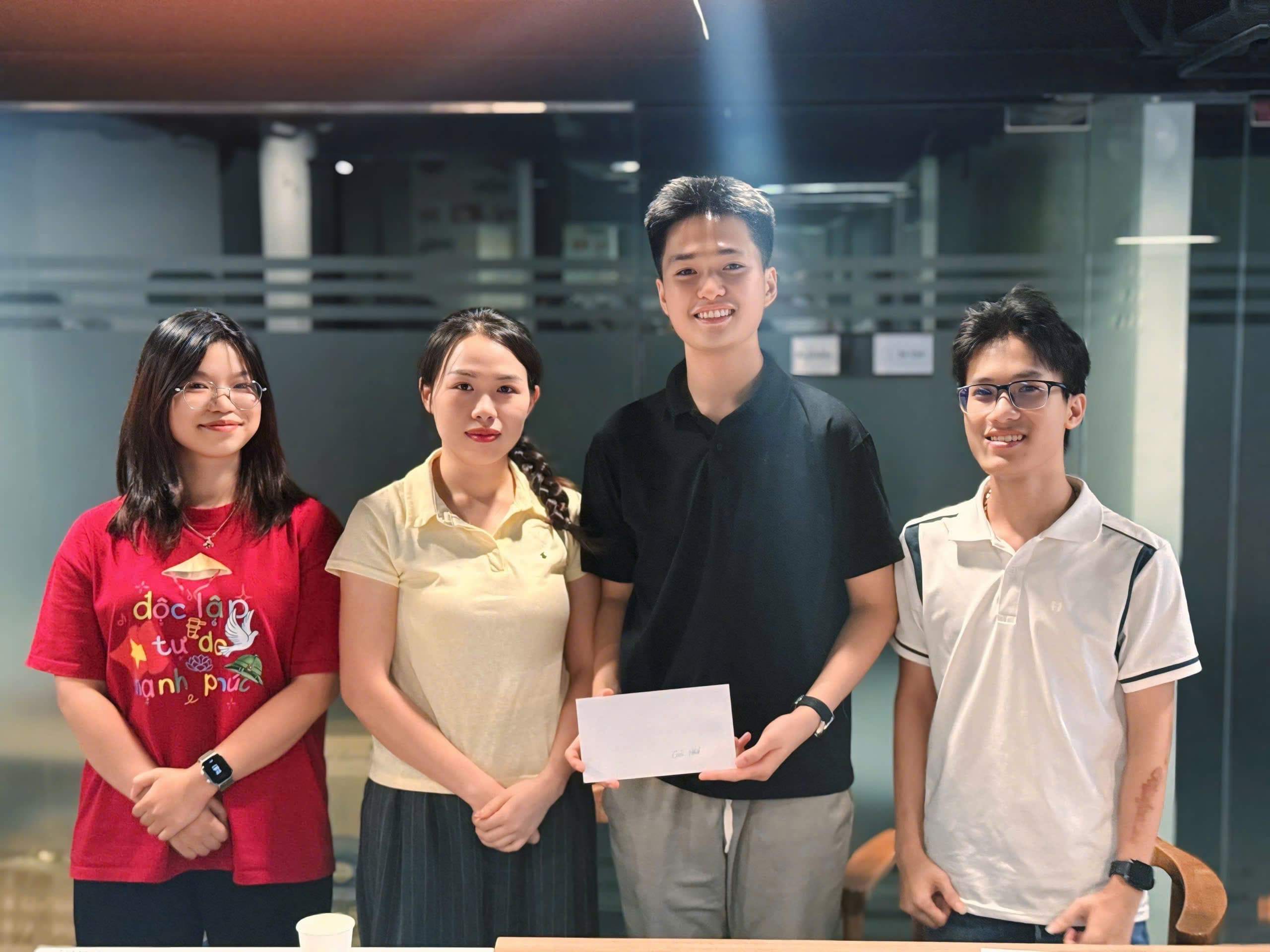 First prize of Sanan Debate